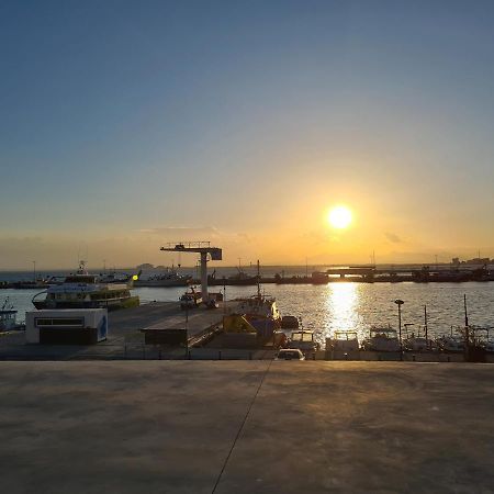 Acogedor Apartamento Vistas Al Mar Roses Eksteriør bilde