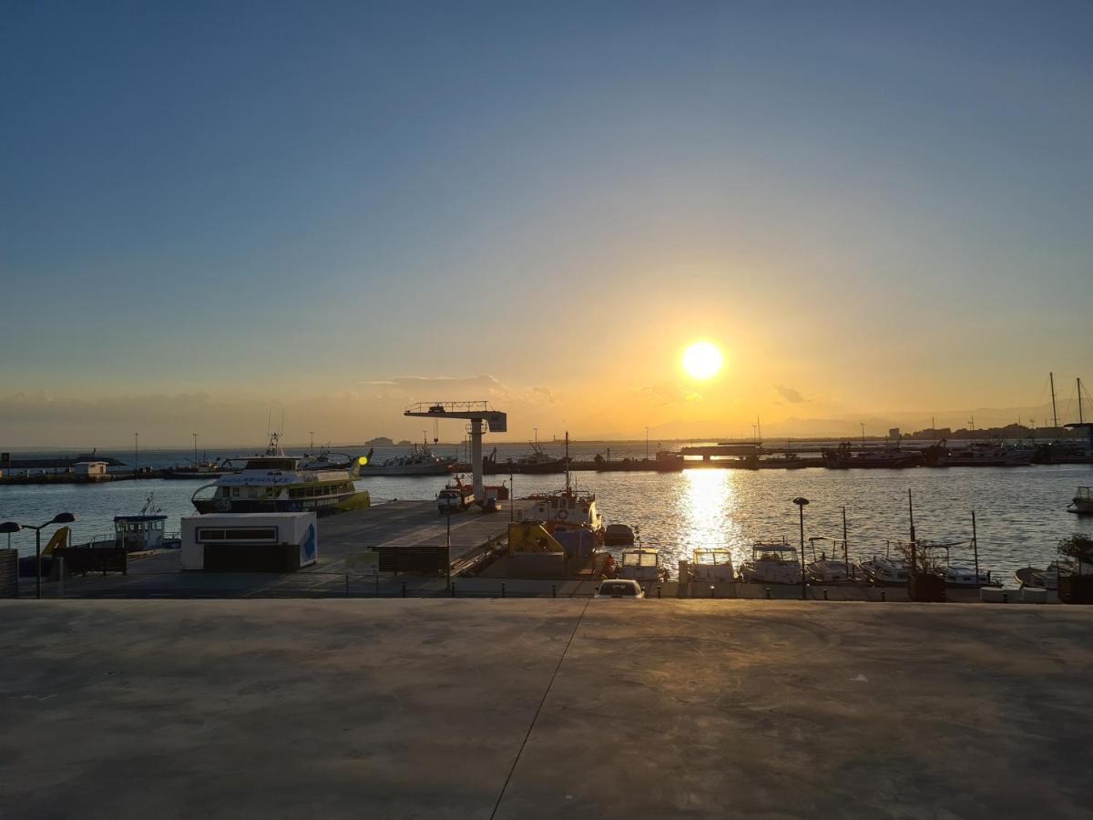 Acogedor Apartamento Vistas Al Mar Roses Eksteriør bilde